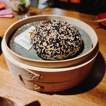 Wusong Road - Black pepper beef bao - Tiki Bars Near Me - Cambridge, Massachusetts Wusong Road - Black pepper beef bao - Tiki Bars Near Me - Cambridge, Massachusetts