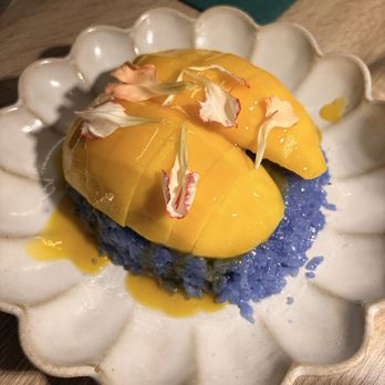 Khaosan - Mango sticky rice - Thai Near Me - Brooklyn, New York