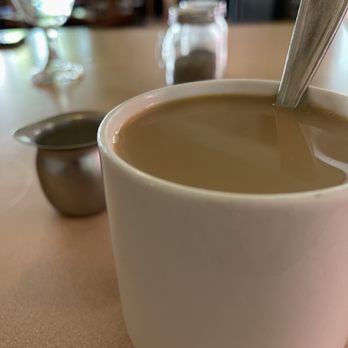 V Restaurant, Bistro & Bar - New American Near Me - Murphys, California