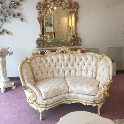 Rossi Custom Furniture