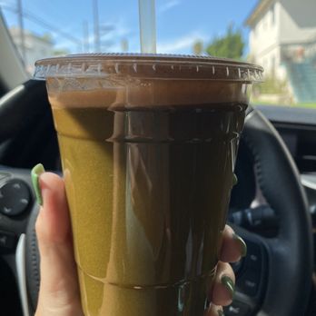The Grain Cafe - Organic Juice: apple, carrots, kale, and parsley - Vegan Near Me - Long Beach, California The Grain Cafe - Organic Juice: apple, carrots, kale, and parsley - Vegan Near Me - Long Beach, California