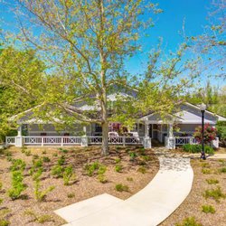 Ivy Park at Laguna Creek