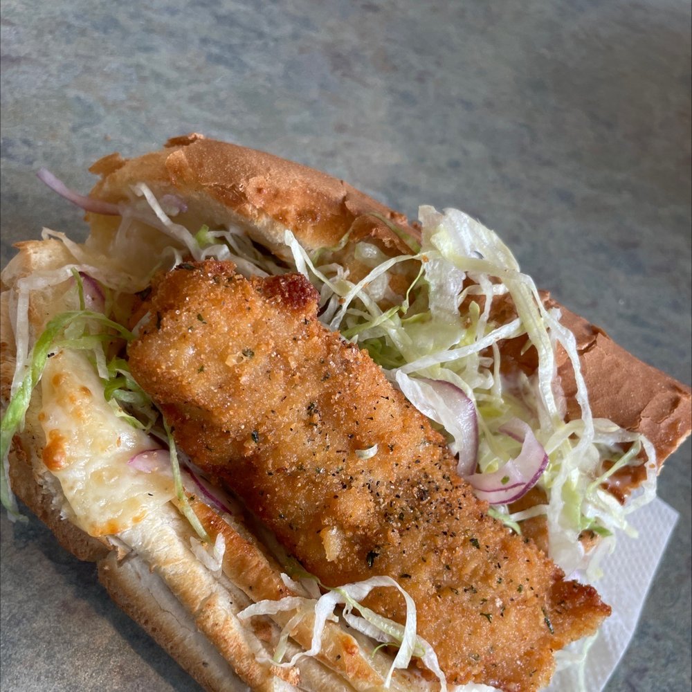 Food from Leoni's Brick Oven Pizzeria