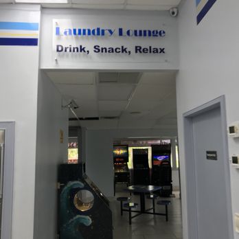 SR7 Laundromart - Laundromat Near Me - Hollywood, Florida SR7 Laundromart - Laundromat Near Me - Hollywood, Florida