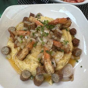 Easy Like Sunday - Shrimp & Grits w Chicken Sausage - Breakfast & Brunch Near Me - Charlotte, North Carolina Easy Like Sunday - Shrimp & Grits w Chicken Sausage - Breakfast & Brunch Near Me - Charlotte, North Carolina