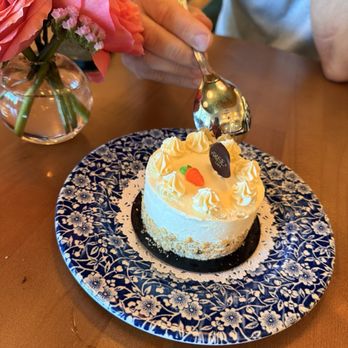 Rose Cafe & Restaurant - Carrot cake - Cafes Near Me - Sunny Isles Beach, Florida