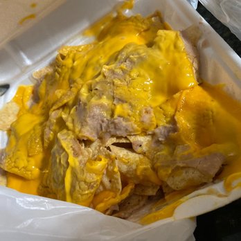 Taqueria Durango - I asked for a reg nacho with cheese & jalapeños .. instead he gave me beans & cheese no jalapeños - Mexican Near Me - Aurora, Illinois