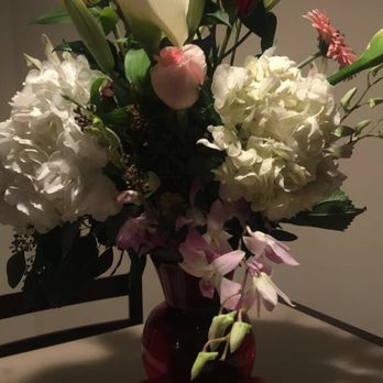 Lezze Flowers - Florists Near Me - Wallington, New Jersey