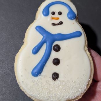 Starbucks - Snowman cookie - Coffee & Tea Near Me - Thornhill, Ontario Starbucks - Snowman cookie - Coffee & Tea Near Me - Thornhill, Ontario
