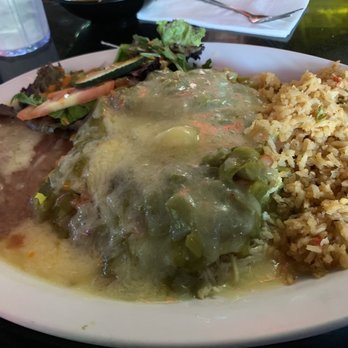 L & J Cafe - Green chicken chili enchiladas - Mexican Near Me - El Paso, Texas L & J Cafe - Green chicken chili enchiladas - Mexican Near Me - El Paso, Texas