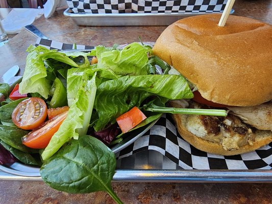 Pub John Michaels by null