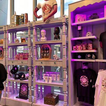 Voodoo Doughnut - Bakeries Near Me - Orlando, Florida Voodoo Doughnut - Bakeries Near Me - Orlando, Florida
