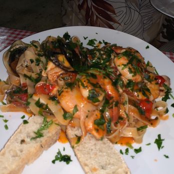 Pizza Venezia - Seafood pasta - Pizza Near Me - Sayulita, NAY