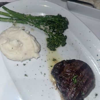 Mastro's Steakhouse - Petite Filet 6oz - Steakhouses Near Me - Costa Mesa, California Mastro's Steakhouse - Petite Filet 6oz - Steakhouses Near Me - Costa Mesa, California