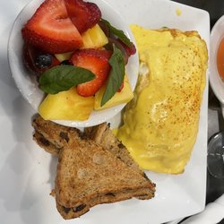 Tapenade Bistro - Chesapeake Omelette Special w/ Fresh Fruit