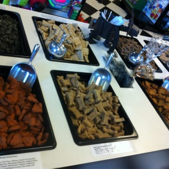 Bark Avenue - Dog buffet - Pet Stores Near Me - El Dorado Hills, California Bark Avenue - Dog buffet - Pet Stores Near Me - El Dorado Hills, California