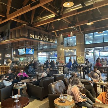 Cigars International - The lounge - Tobacco Shops Near Me - The Colony, Texas