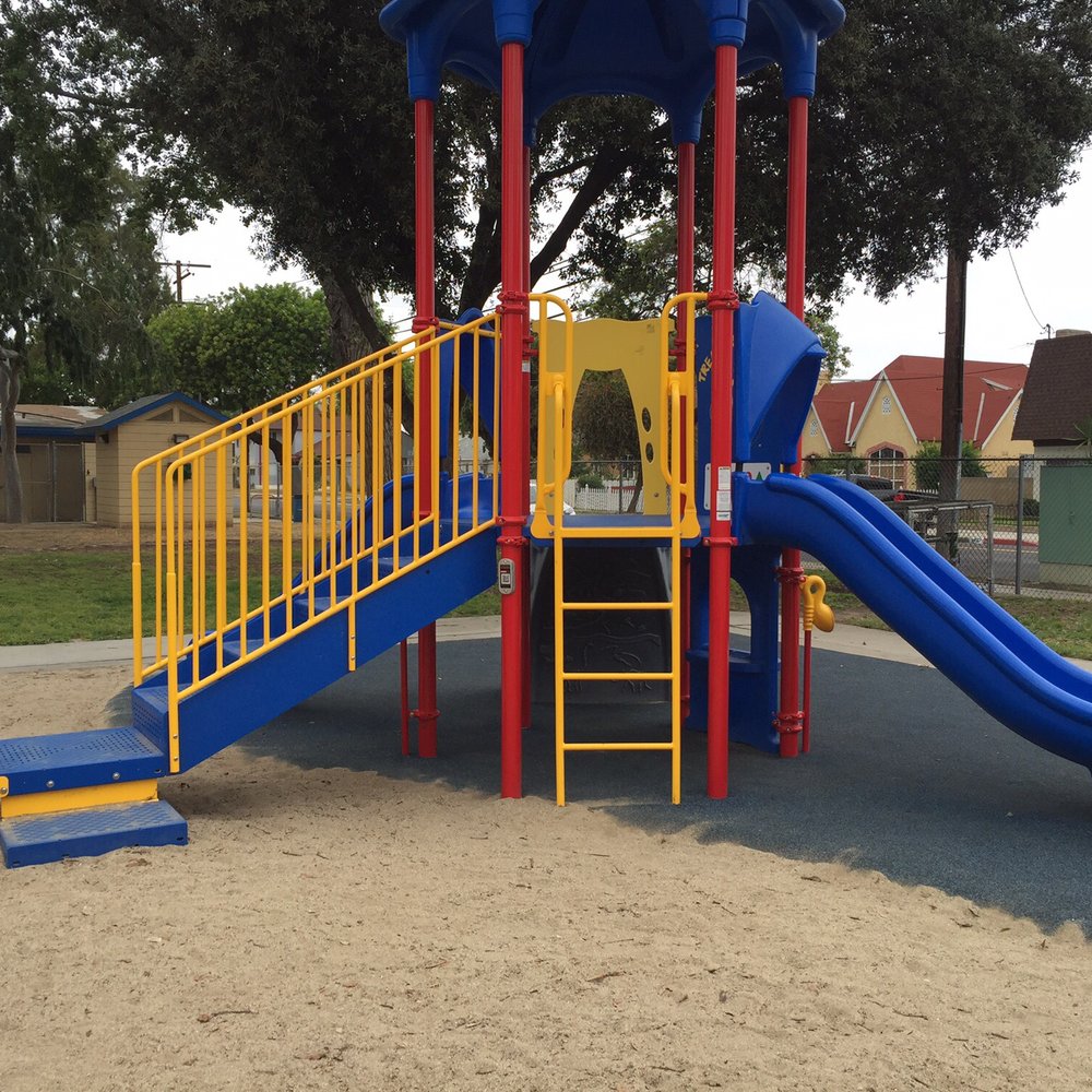 Mas Fukai Park - Parks Near Me - Gardena, California