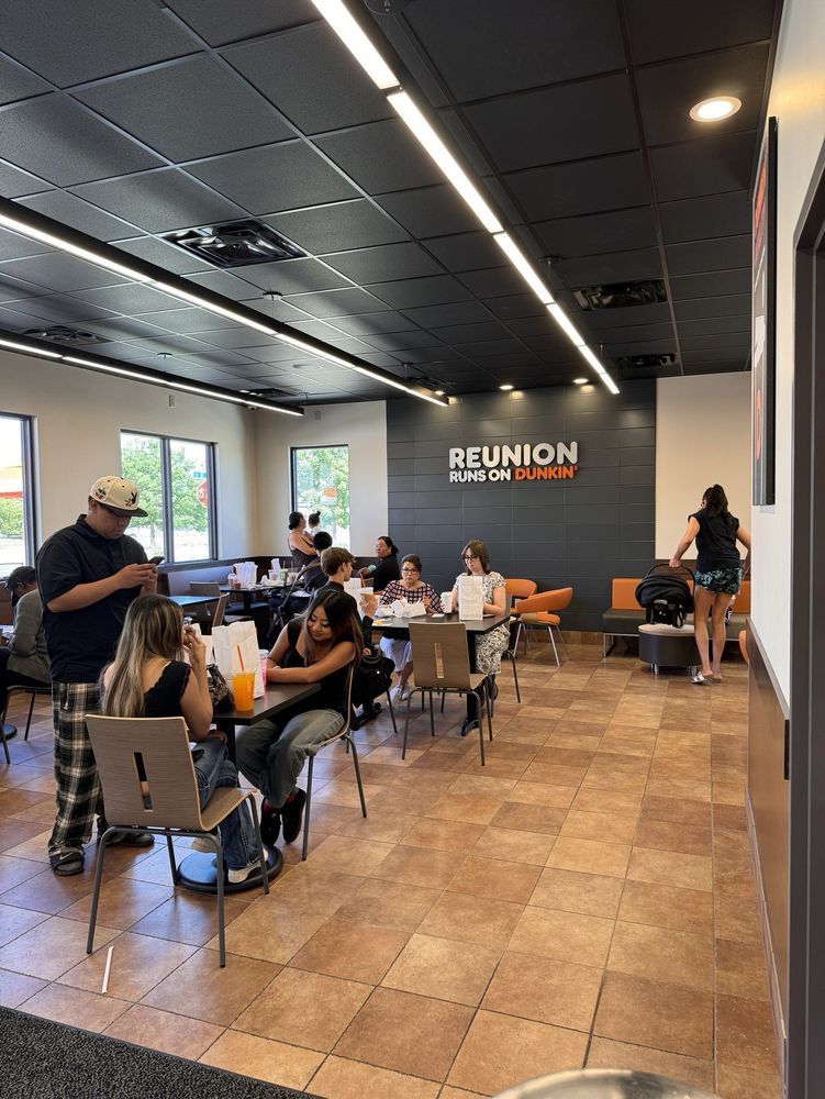 Dunkin' Logo