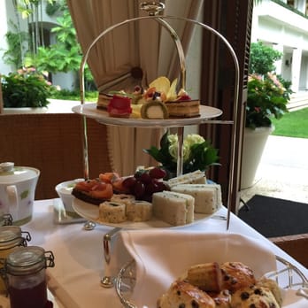 Halekulani Afternoon Tea - Tea Rooms Near Me - Honolulu, Hawaii