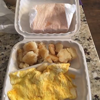 The Gateway Cafe - Cafes Near Me - Clarksburg, Maryland