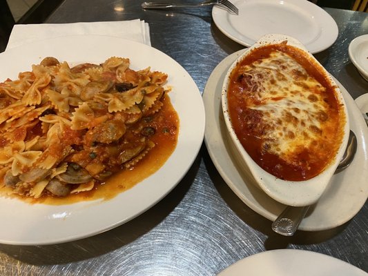 Pasta Pomodoro by null