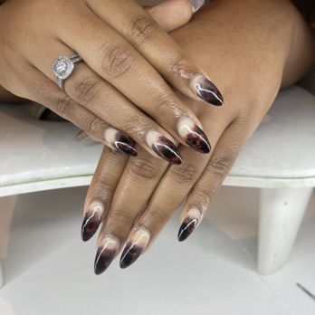 Paradise Parlor - Nail Salons Near Me - Oak Forest, Illinois