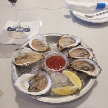 Hudson Coastal - Powder Points - Left Raspberry Point - Right - Seafood Near Me - Fulton, Maryland