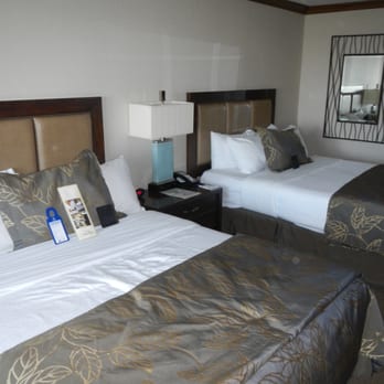 Best Western Plus Island Palms Hotel & Marina - Room in newest building--two queen sized beds - San Diego, CA