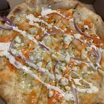Cascadia Pizza - Russell no chicken add pineapple - Pizza Near Me - Maple Valley, Washington