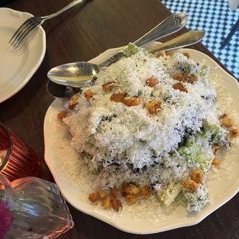 Donna's - Caesar salad - Italian Near Me - Los Angeles, California Donna's - Caesar salad - Italian Near Me - Los Angeles, California