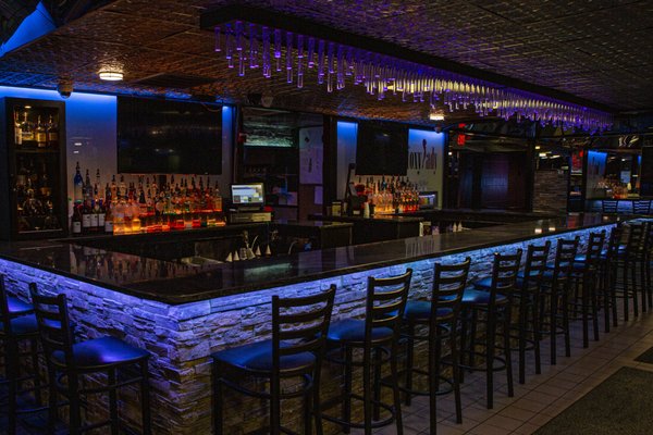 FOXY LADY - Updated February 2026 - 156 Photos & 50 Reviews - 318