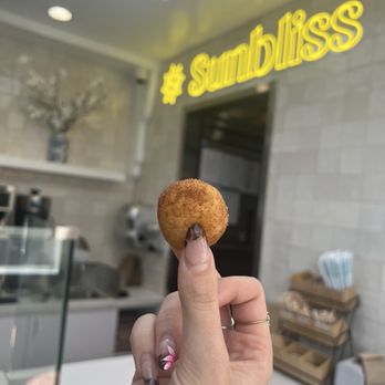 Sunbliss Cafe - Mochi donut - Coffee & Tea Near Me - Newport Beach, California Sunbliss Cafe - Mochi donut - Coffee & Tea Near Me - Newport Beach, California