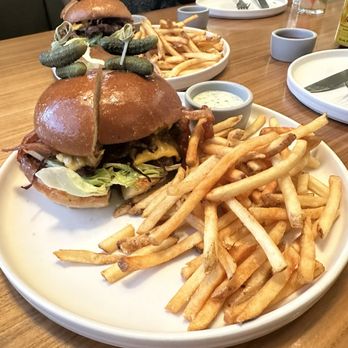 Saltbreaker - 9/27/24 special double burger - Cocktail Bars Near Me - Alameda, California