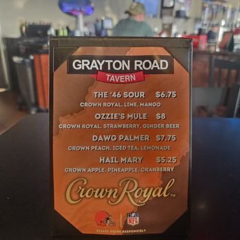 GRAYTON ROAD TAVERN - Updated December 2025 - 225 Photos & 216 Reviews
