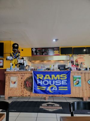 Carnitas El Artista by null