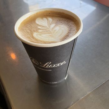 Caffe Luxxe - Coffee & Tea Near Me - Santa Monica, California