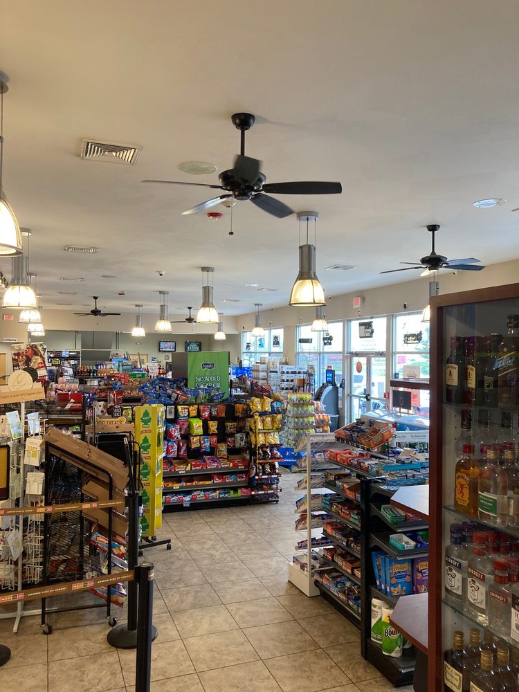 JOE’S MARKET Updated September 2024 338 Squire Rd, Revere