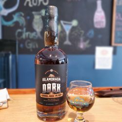 Islamorada Brewery & Distillery - Do the rum line!