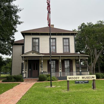 The Dan Moody Museum - Moody Museum is housed in the Victorian home where Gov. Dan Moody, Texas' youngest governor, grew up. - Museums Near Me - Taylor, Texas The Dan Moody Museum - Moody Museum is housed in the Victorian home where Gov. Dan Moody, Texas' youngest governor, grew up. - Museums Near Me - Taylor, Texas