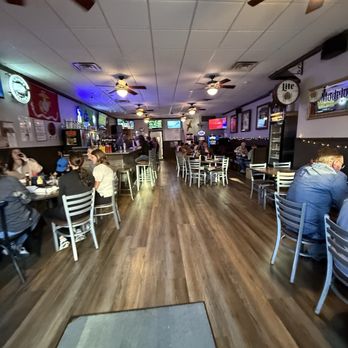 Skoog's Pub & Grill - American Near Me - Utica, Illinois Skoog's Pub & Grill - American Near Me - Utica, Illinois