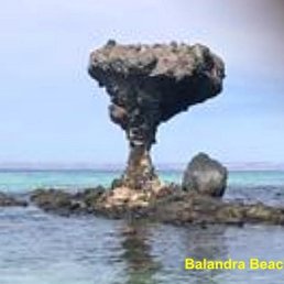 Rock formation at far right end of Balandra Beach.  Looks unstable to me so be careful.
