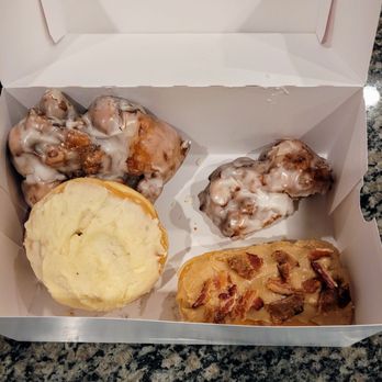 Buddys Bakery - It appears that the family got into these. - Bakeries Near Me - Hudson, Wisconsin