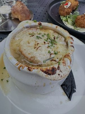 Luxe Bistro by null