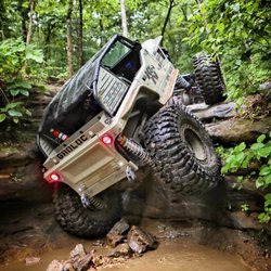 Southern Missouri Off Road Ranch - Grdloc at the waterfall