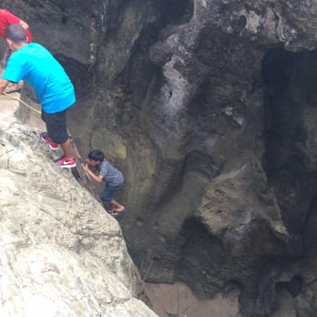 La Cueva del Indio - Caves where the natives lived. - Local Flavor Near Me - Arecibo, Puerto Rico