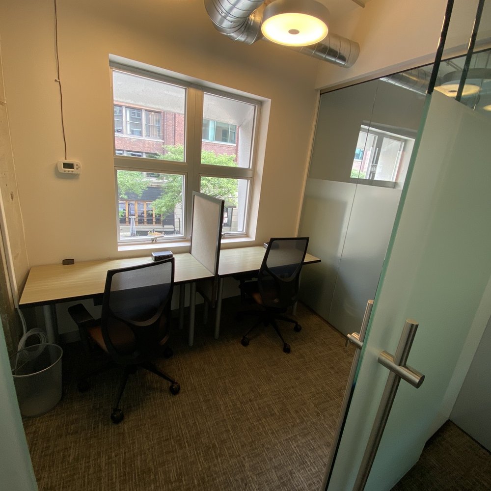 Hub 116 - Office Space for 2. - Shared Office Spaces Near Me - Chicago, Illinois Hub 116 - Office Space for 2. - Shared Office Spaces Near Me - Chicago, Illinois