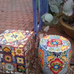 La Sandia Tucson Pottery - Love these....would love one for my front porch to sit on