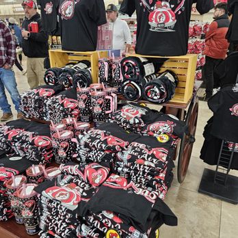 Buc-ee's - souvenirs - Gas Stations Near Me - Calhoun, Georgia
