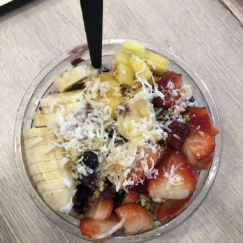 Carrot Express - Acai Fruit Bowl - generous portion and loaded with fresh fruit - Juice Bars & Smoothies Near Me - Miami, Florida Carrot Express - Acai Fruit Bowl - generous portion and loaded with fresh fruit - Juice Bars & Smoothies Near Me - Miami, Florida
